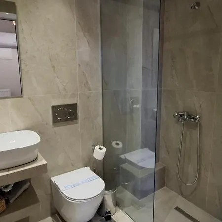 Aparthotel House Kiriaki 3*