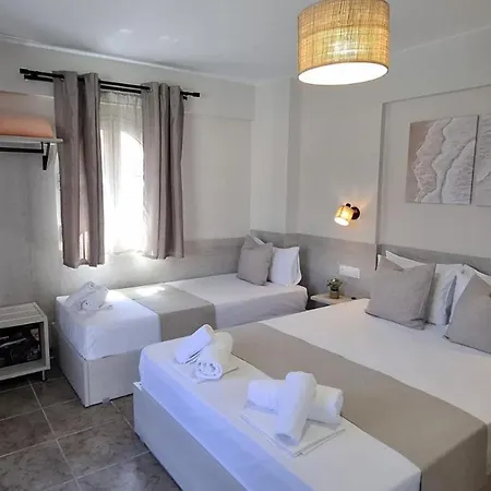 House Kiriaki Aparthotel 3*