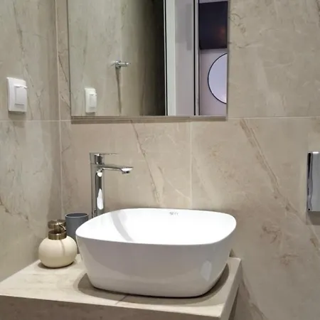 Aparthotel House Kiriaki 3*