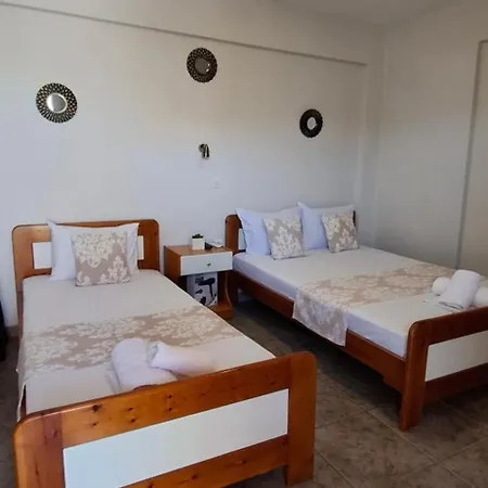 Aparthotel House Kiriaki Sarti
