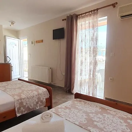 House Kiriaki 3* سارتي